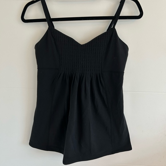 Lululemon Tank Top - Picture 1 of 3